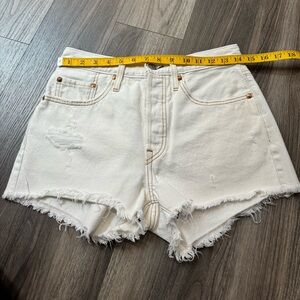 Levi's 501 Shorts sz 27